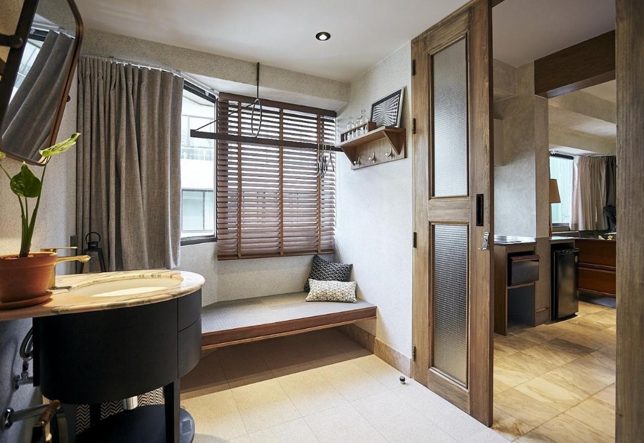 B House 49 Bangkok Aparthotel Ngoại thất bức ảnh
