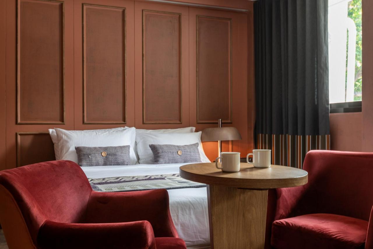 B House 49 Bangkok Aparthotel Ngoại thất bức ảnh